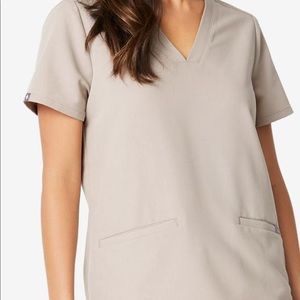 NWT XL Casma Figs Scrub Top